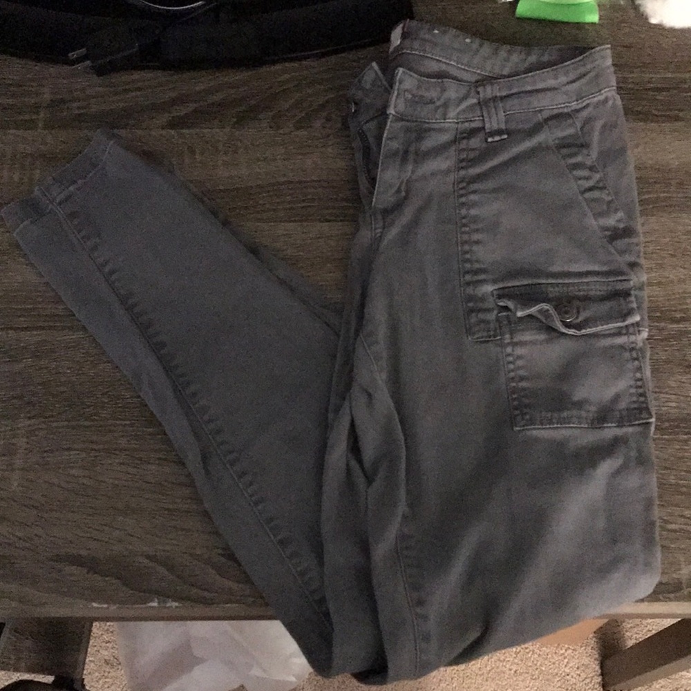 So Jeans size 9. Bundle and save!